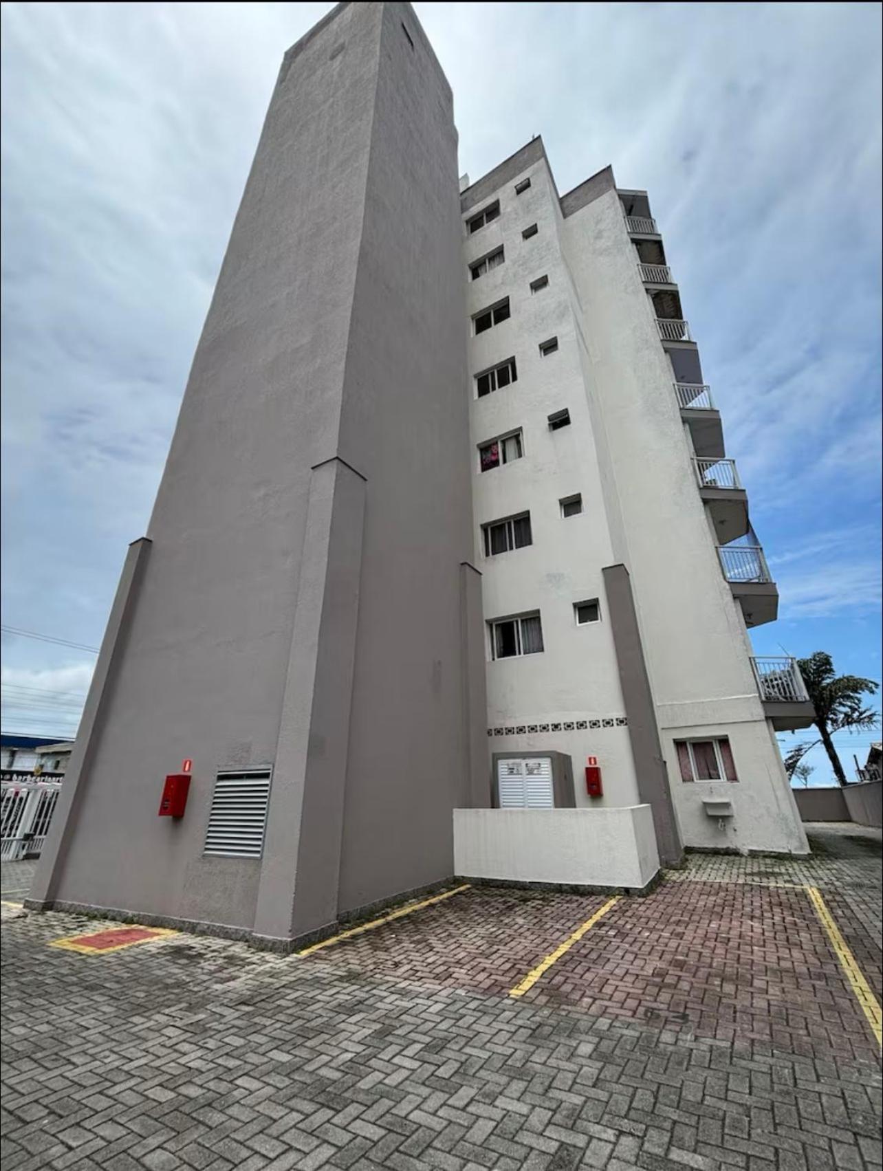 Apartamento Beira Mar - Praia Massaguacu Caraguatatuba Exterior photo